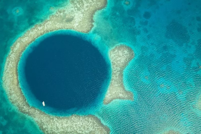 Great Blue Hole, Belize