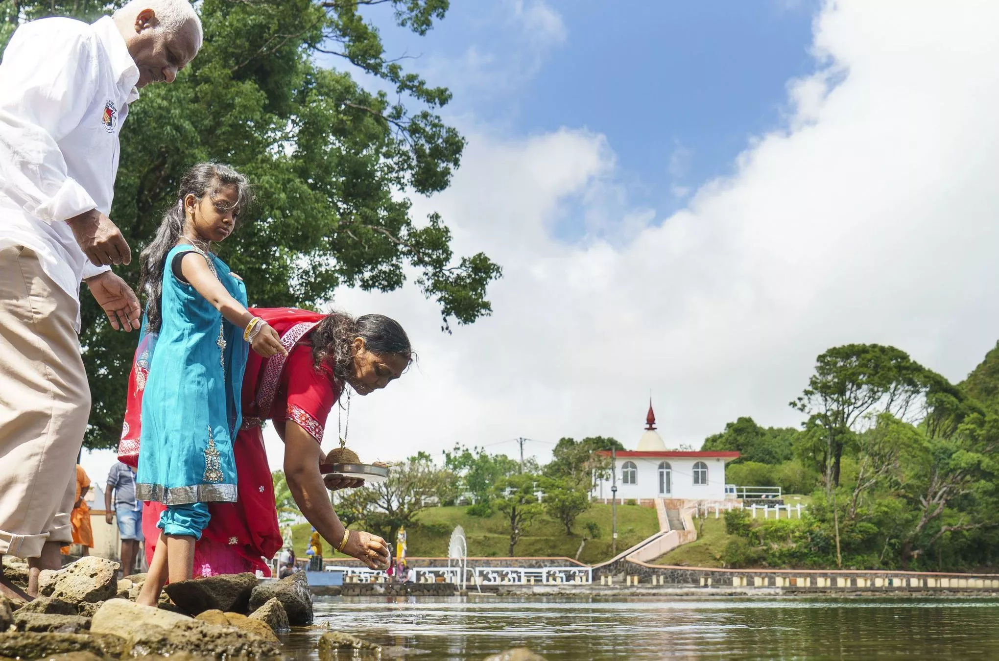 Seit einigen Jahrzehnten fließt in dem Kratersee eigens importiertes Wasser aus dem Ganges