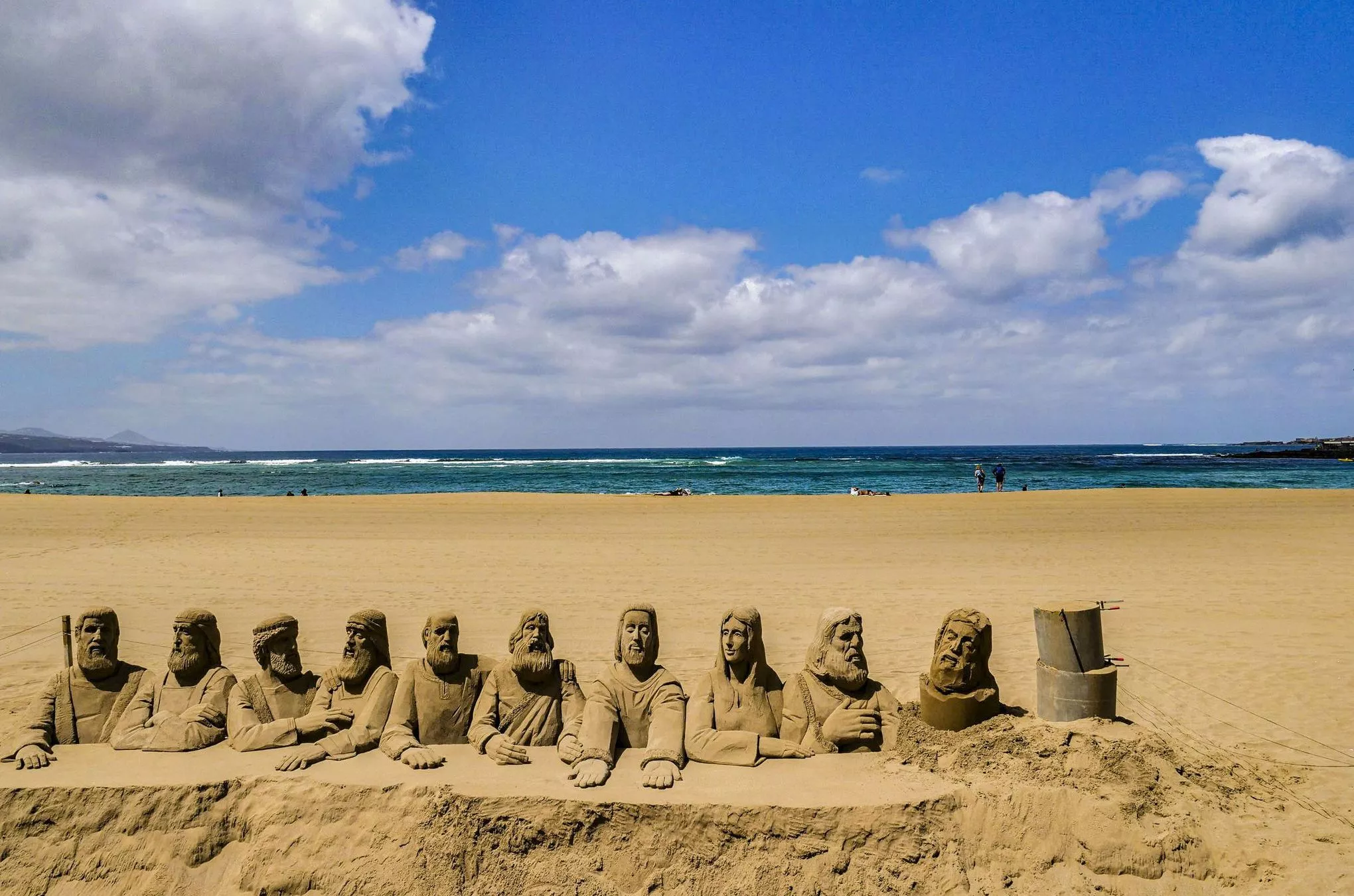 Vergängliche Kunst: Eine Sandskulptur an der Playa de las Canteras