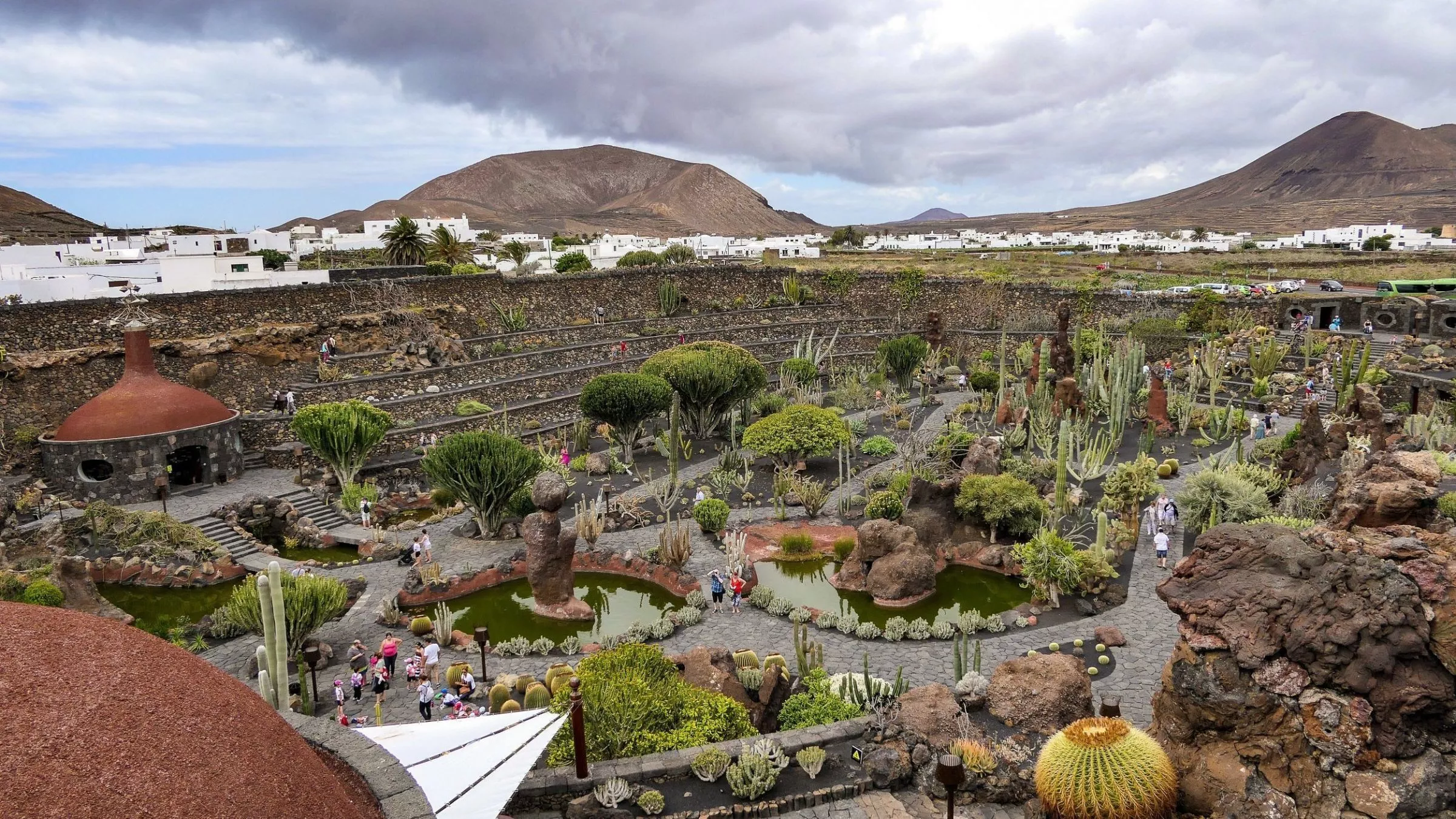 Panorama des von César Manrique erdachten Kaktusgarten