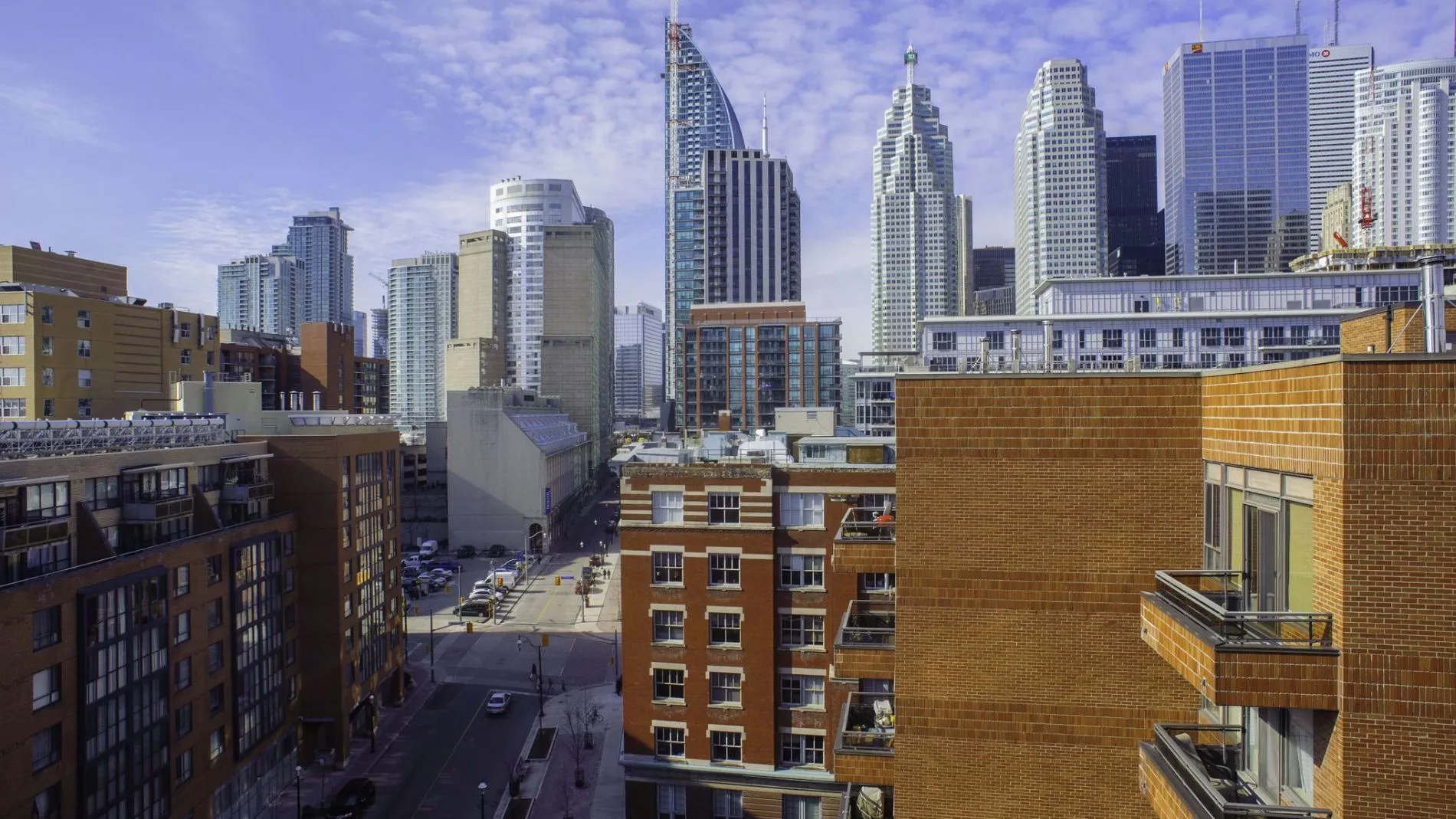 Blick auf die Skyline von Toronto mit dem Financial District