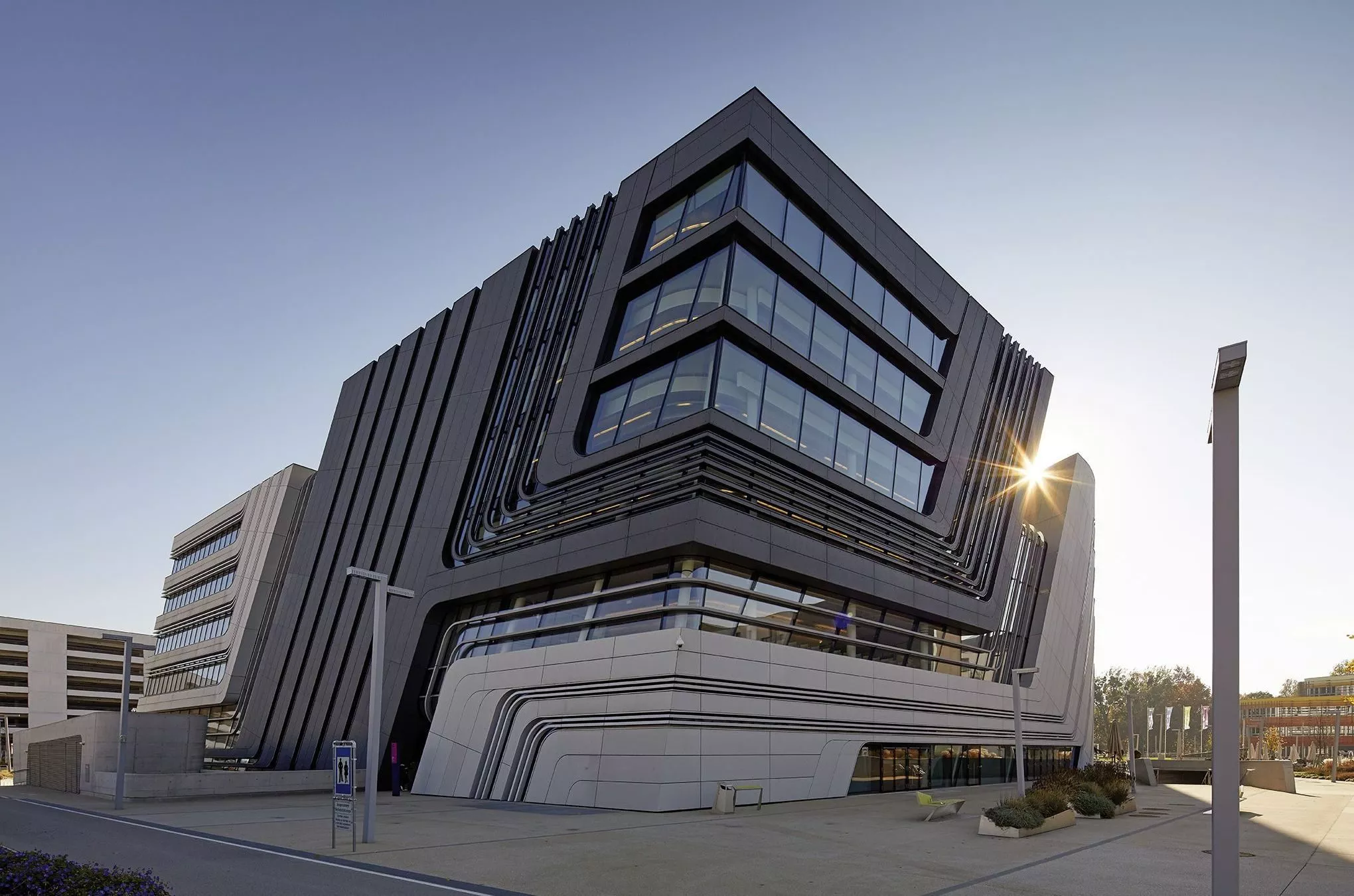 Futuristisch durch und durch: Das Bibliothekszentrum von Zaha Hadid auf dem WU-Campus
