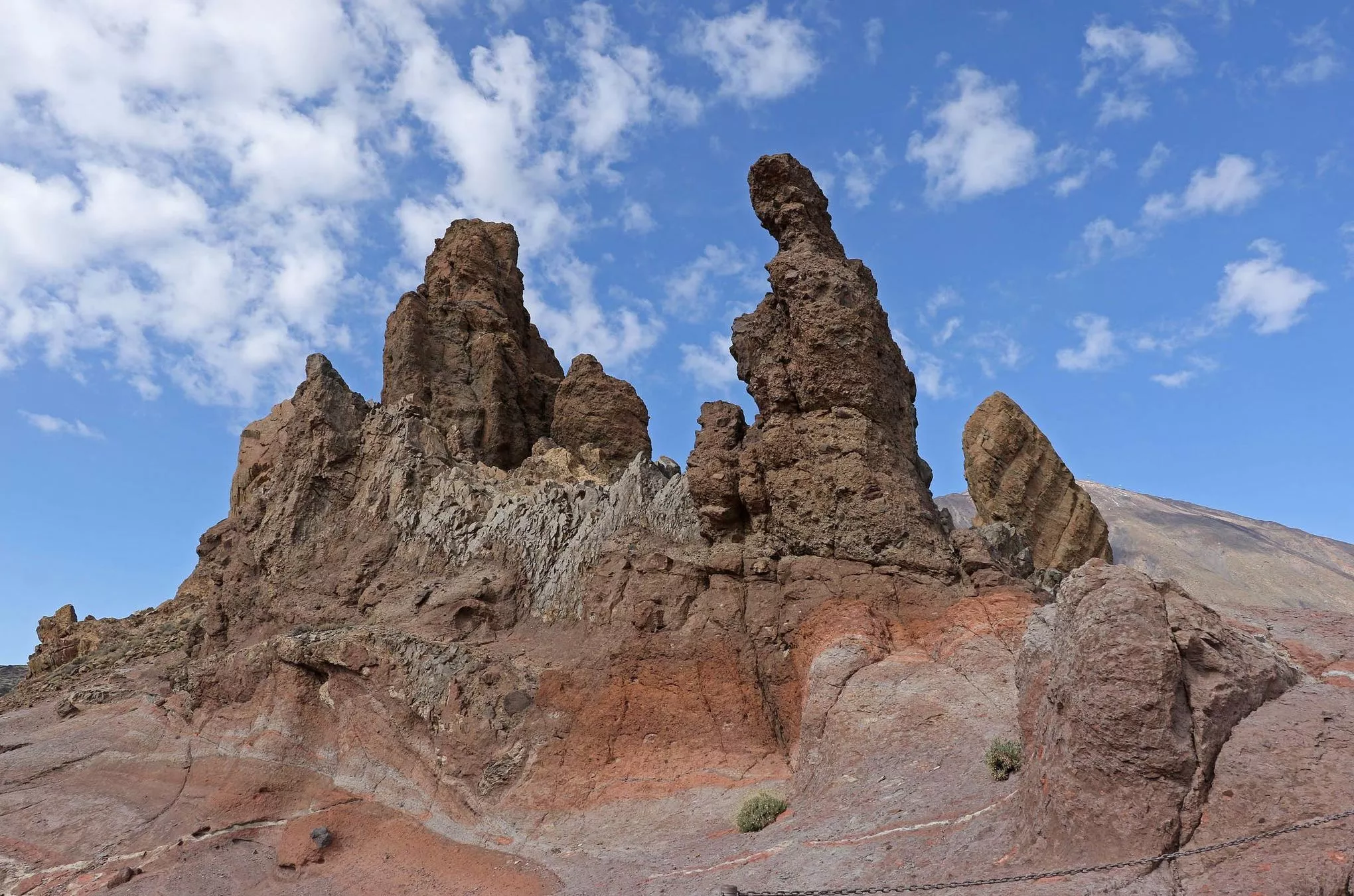 An den Roques de García, einer bizarren Felsformation am Rande des Teide Nationalparks