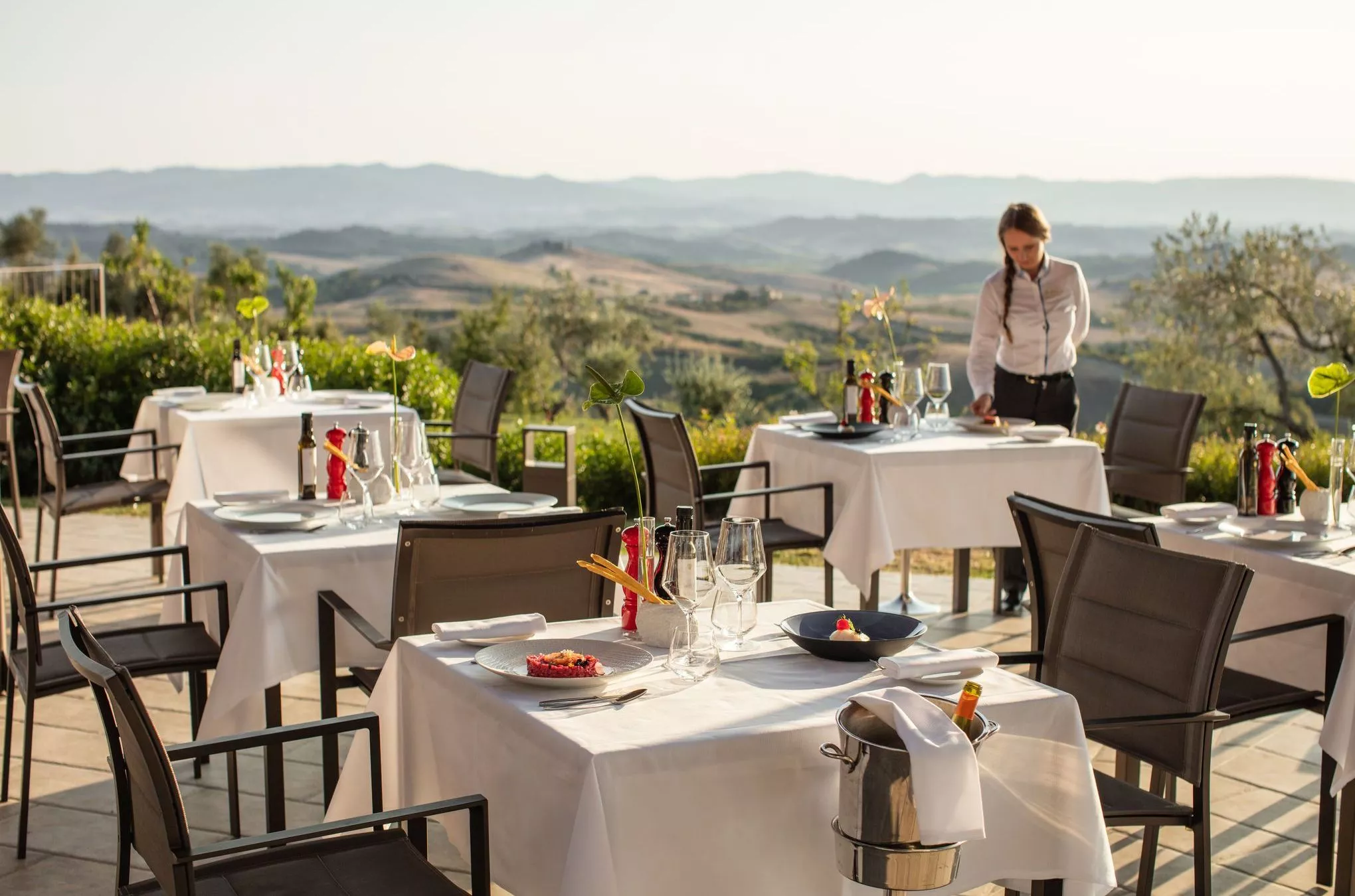 Authentische italienische Küche wird im hoteleigenen Restaurant "La Via del Sale" serviert