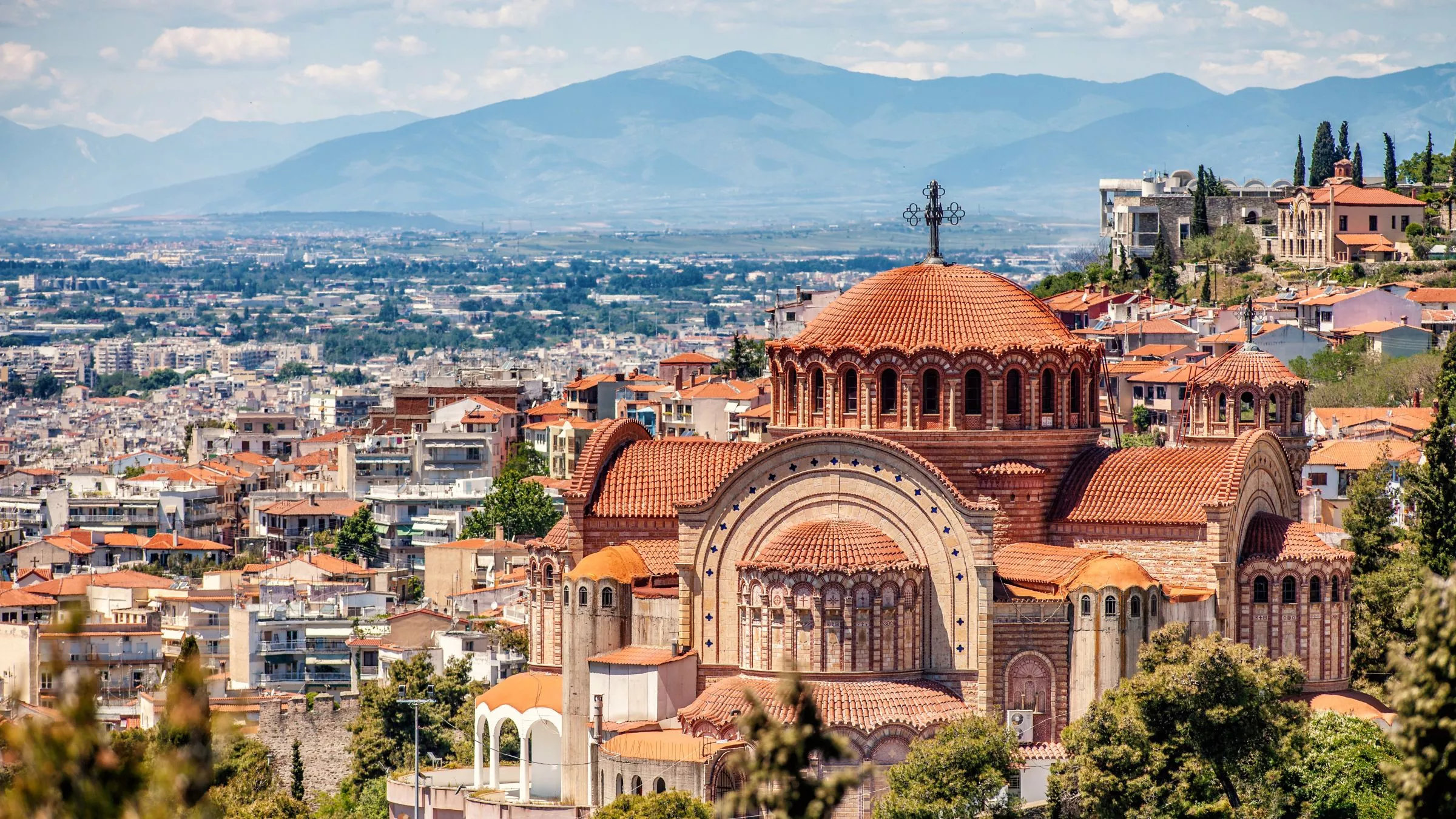 13 Kirchen prägen das Stadtbild von Thessaloniki; gemeinsam mit einem byzantinischen Bad und der alten Stadtmauer wurden sie zum UNESCO-Welterbe erkoren